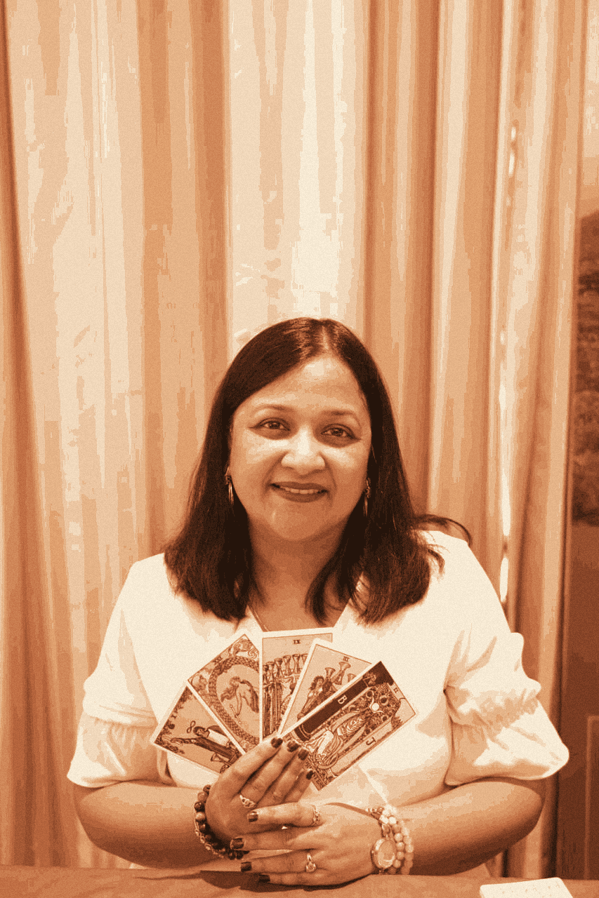 Nisha, tarot reader and numerologist